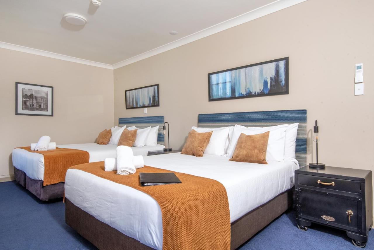 The Com Plex Motel Уакатане Экстерьер фото